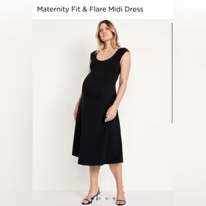 Old Navy Maternity Dress NWT